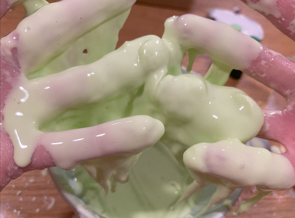 Oobleck Odyssey: Liquid to Solid Fun!